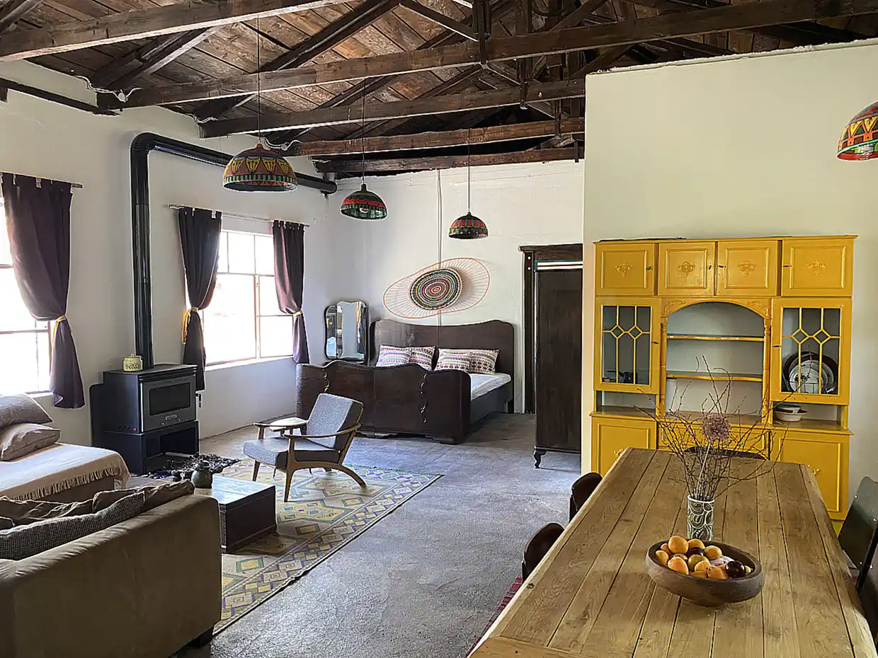 Πιερία: Ο εγκαταλελειμμένος σταθμός της «Αλυκής», που μετατράπηκε σε χώρο αναψυχής (βίντεο & εικόνες) Πιερία: Ο εγκαταλελειμμένος σταθμός της «Αλυκής», που μετατράπηκε σε χώρο αναψυχής