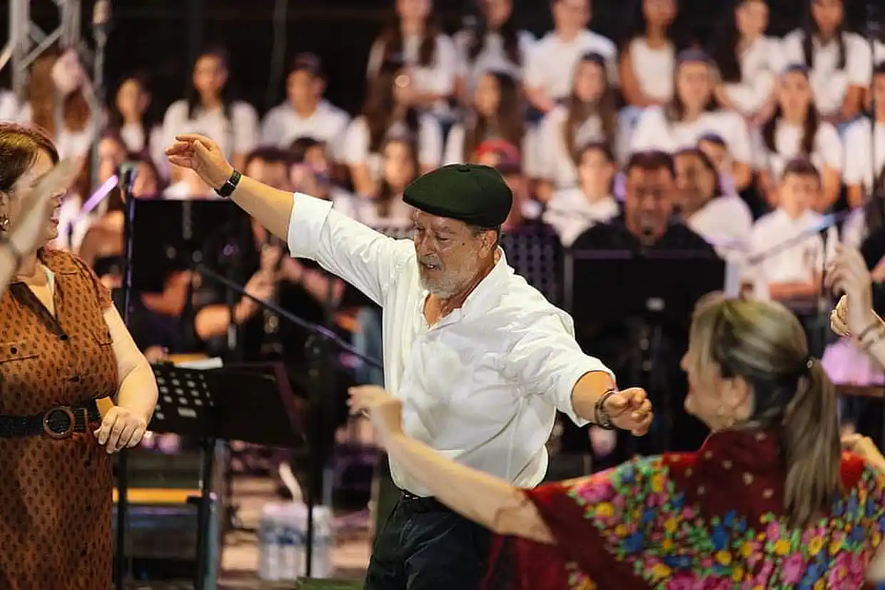 Σεργιανίζοντας... Το Μουσικό Σχολείο Κατερίνης στο 53ο Φεστιβάλ Ολύμπου (εικόνες) Σεργιανίζοντας… Το Μουσικό Σχολείο Κατερίνης στο 53ο Φεστιβάλ Ολύμπου