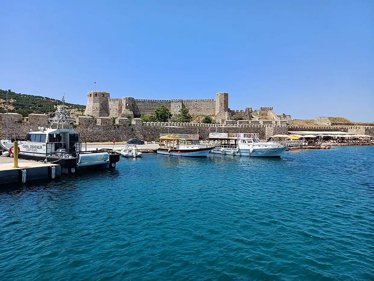 Στα παράλια της Ιωνίας Στα παράλια της Ιωνίας