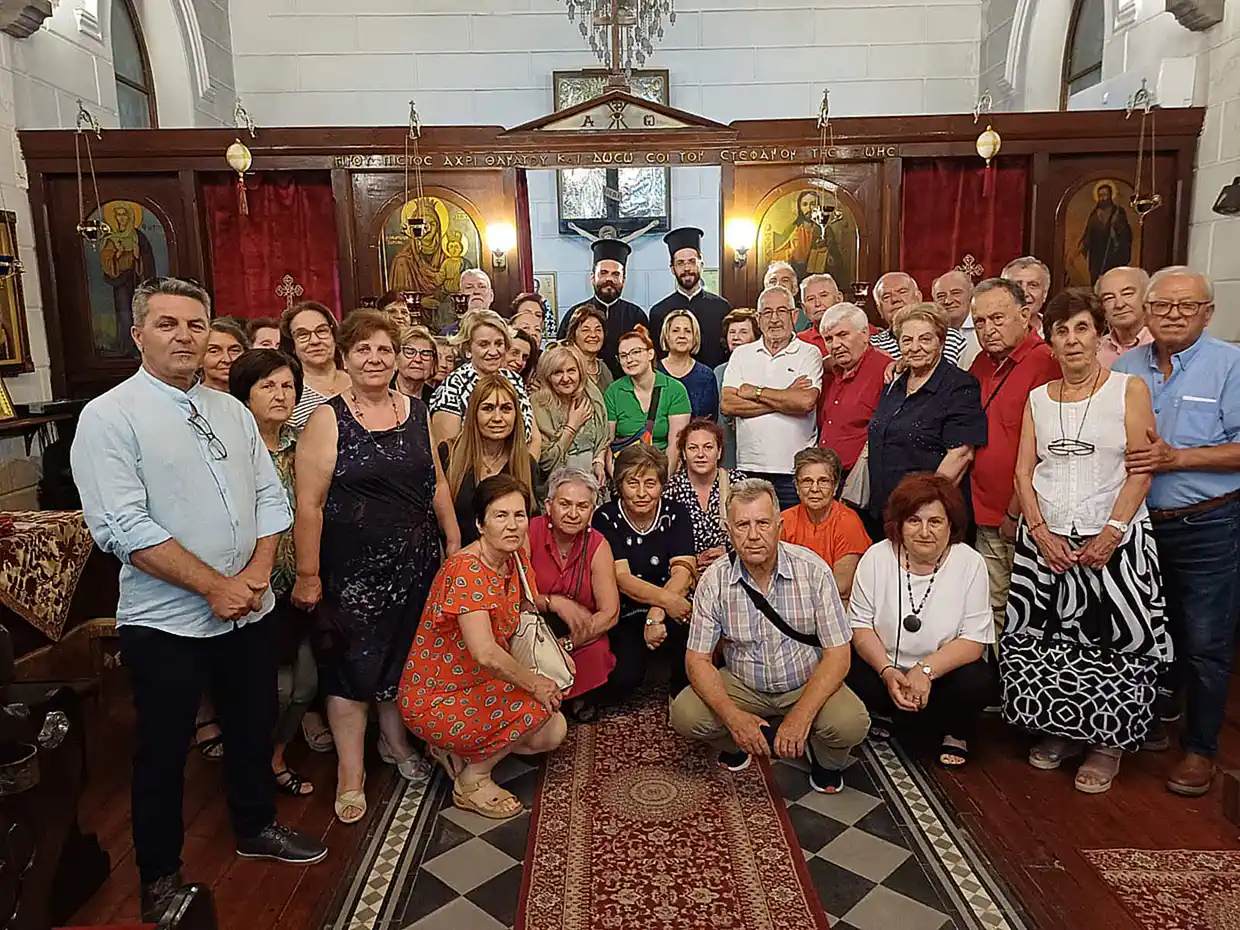 Στα παράλια της Ιωνίας Στα παράλια της Ιωνίας