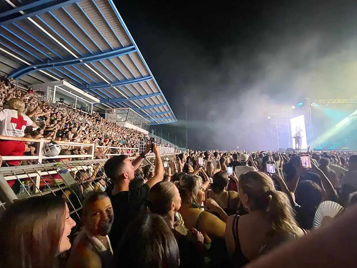 Στην Κατερίνη ο Νίκος Οικονομόπουλος για 2η συνεχή χρονιά Στην Κατερίνη ο Νίκος Οικονομόπουλος για 2η συνεχή χρονιά