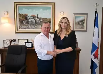 Συνάντηση του Δημάρχου Κατερίνης,  Ι. Ντούμου με τη  συντονίστρια του Γραφείου του Πρωθυπουργού στη Θεσσαλονίκη, Έλενα Σώκου