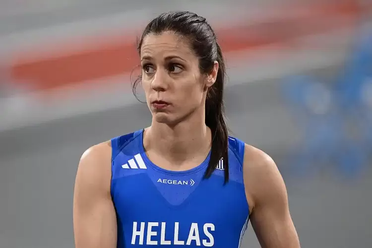 “Τι πρέπει να πετύχω σαν αθλήτρια για να μην έχω τον κάθε άσχετο να μου λέει τι και ποσό να τρώω;”