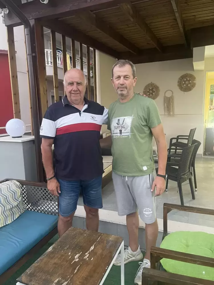 Ο Βαγγέλης Μύθημης στο τεχνικό επιτελείο του Αιγινιακού! Ο Βαγγέλης Μύθημης στο τεχνικό επιτελείο του Αιγινιακού!