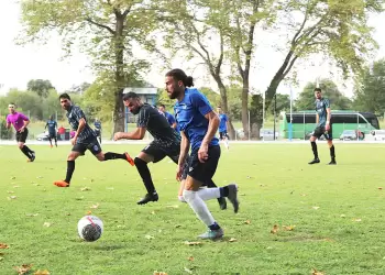 Απότομη προσγείωση για τον Εθνικό: Εθνικός Νέου Κεραμιδίου - ΑΕ Μυκόνου 0-4 Απότομη προσγείωση για τον Εθνικό