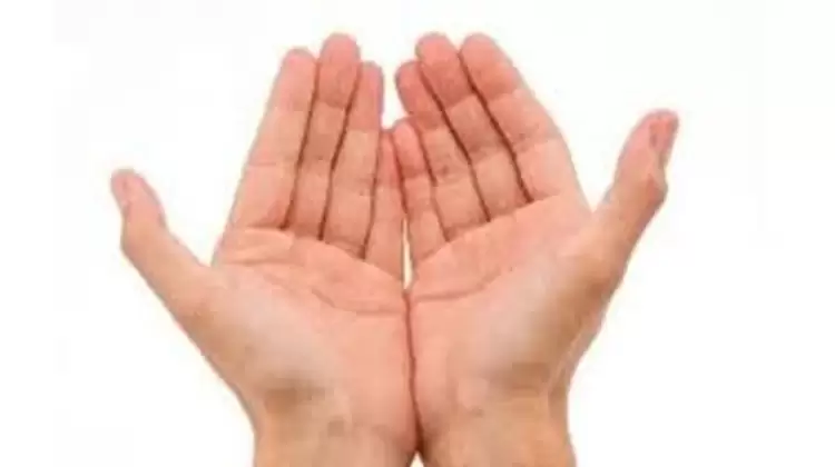 Η φαγούρα στη δεξιά παλάμη