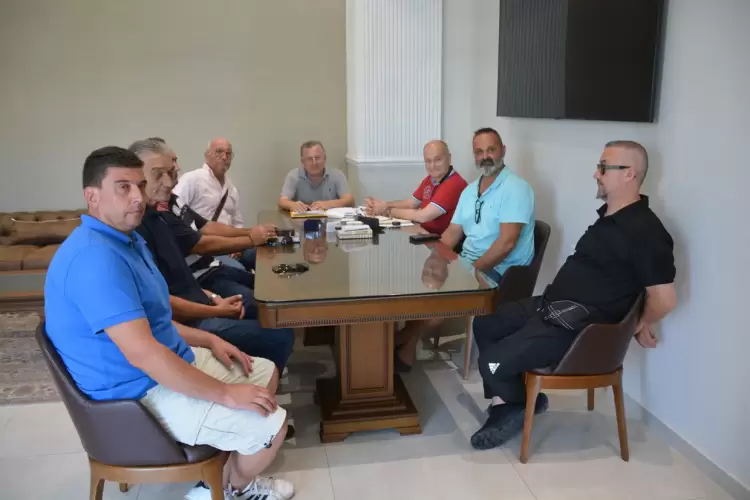 ΓΑΣ Αρχέλαος Κατερίνης: εθιμοτυπική επίσκεψη στον Δήμαρχο Κατερίνης κ. Ιωάννη Ντούμο ΓΑΣ Αρχέλαος ΚατερίνηςΕθιμοτυπική επίσκεψη στον Δήμαρχο Κατερίνης κ. Ιωάννη Ντούμο έκανε την Πέμπτη 8 Αυγούστου 2024