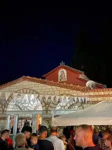 Ιερά Μονή Μακρυράχης: Μέγας Πανηγυρικός Εσπερινός, Επιτάφιος και τα εγκώμια της Παναγίας