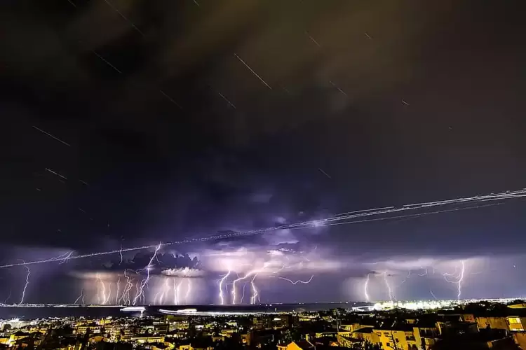 Ισχυρή καταιγίδα έπληξε την Πιερία χτες το βράδυ