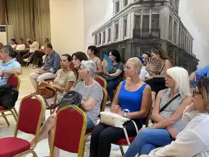 Κατερίνη: Η δυσοσμία της πόλης και η δημοτική βιβλιοθήκη τάραξαν το Δημοτικό Συμβούλιο (βίντεο & εικόνες) Κατερίνη: Η δυσοσμία της πόλης και η δημοτική βιβλιοθήκη τάραξαν το Δημοτικό Συμβούλιο