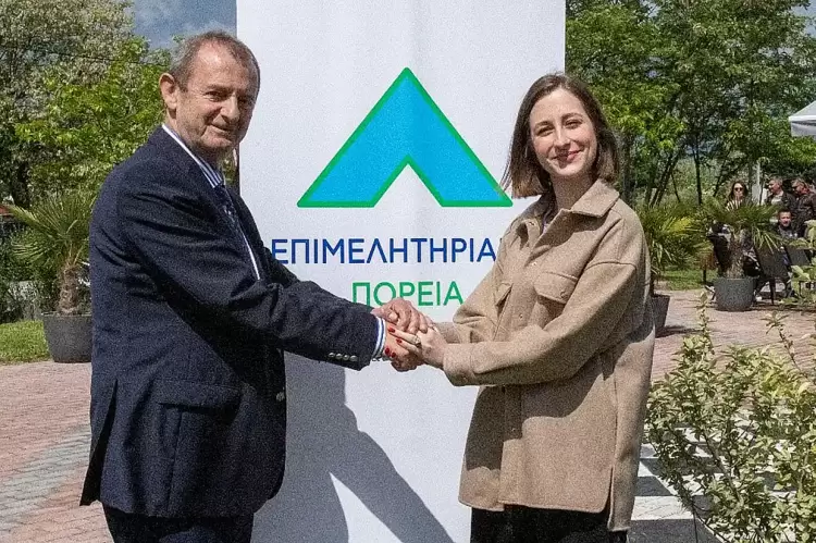 Μαζί μας η Μυρτώ Καραπάνου, Υποψήφια Σύμβουλος στην Επιμελητηριακή Πορεία, με επικεφαλής τον Ηλία Χατζηχριστοδούλου