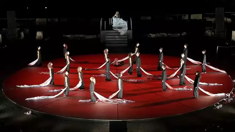 Η «Ορέστεια» του Αισχύλου που σκηνοθέτησε ο πολύπειρος σκηνοθέτης Θεόδωρος Τερζόπουλος.