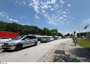 Στο κόκκινο ο Προμαχώνας: Πάνω από 3 εκατ. άνθρωποι πέρασαν τον Ιούνιο και τον Ιούλιο