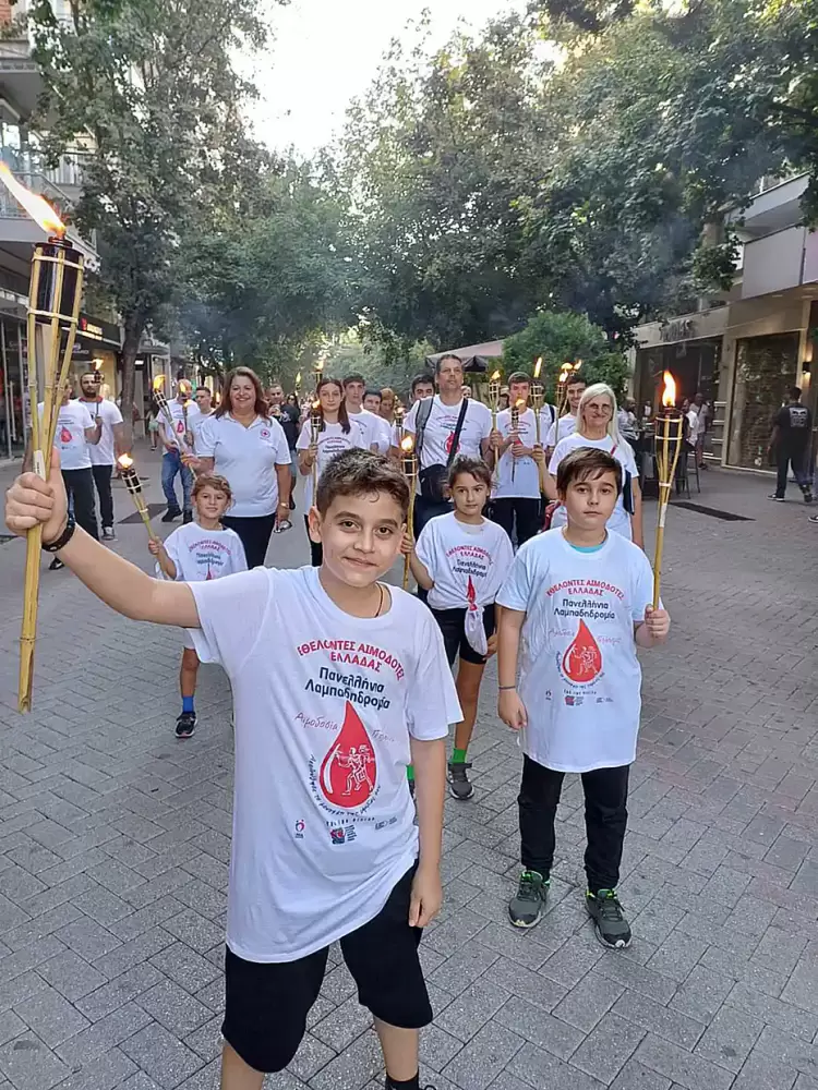 22η Πανελλήνια Λαμπαδηδρομία εθελοντών αιμοδοτών – Μάθημα Αλληλεγγύης από τον λαμπαδηδρόμο μαθητή Παναγιώτη Θεοφανέλη