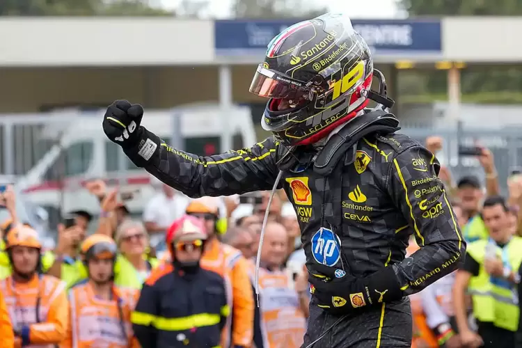 Formula 1 – Οι τιφόζι στα ουράνια: Θρίαμβος του Λεκλέρ και της Ferrari μέσα στη Μόντσα