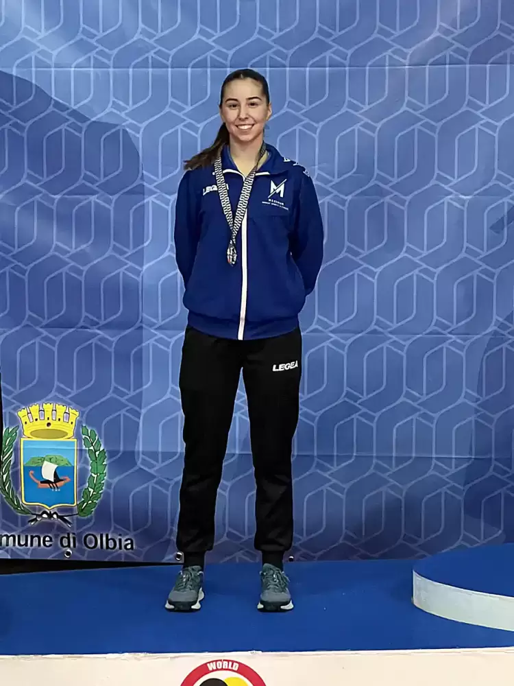 Ασημένιο μετάλλιο η Παγωνίδου Αθανασία του Maximum Combat Sports Ασημένιο μετάλλιο η Παγωνίδου Αθανασία του Maximum Combat Sports