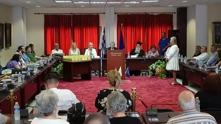 Εκδήλωση τιμής στους δωρητές και συντελεστές της Μουσειακής Έκθεσης Παραδοσιακών Επαγγελμάτων του Επιμελητηρίου Πιερίας (εικόνες) Εκδήλωση τιμής στους δωρητές και συντελεστές της Μουσειακής Έκθεσης Παραδοσιακών Επαγγελμάτων του Επιμελητηρίου Πιερίας