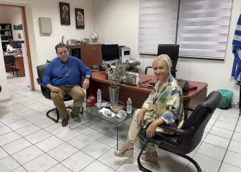 Επίσκεψη της Αντιπεριφερειάρχη Πιερίας στη Διεύθυνση Δευτεροβάθμιας Εκπαίδευσης Πιερίας Επίσκεψη της Αντιπεριφερειάρχη Πιερίας στη Διεύθυνση Δευτεροβάθμιας Εκπαίδευσης Πιερίας