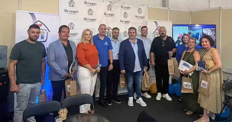 Επίσκεψη του υποψήφιου Προέδρου του Επιμελητηρίου Πιερίας Κώστα Πίτσια με υποψηφίους Συμβούλους στην Εμποροβιοτεχνική Έκθεση Πιερίας