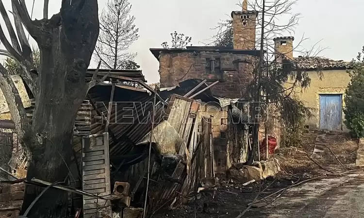Φωτιά στο Ξυλόκαστρο: Πώς κάηκαν οι δύο άνδρες – Προσπάθησαν να τρέξουν αλλά δεν πρόφτασαν