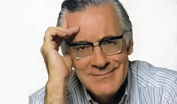 Φρέντυ Γερμανός: «Επί παντός επιστητού» (βίντεο)