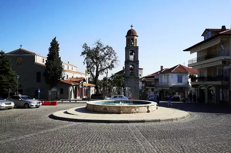 Γρηγόριος Γεωργούλης: Μια μεγάλη πόρτα 250 ετών τουλάχιστον