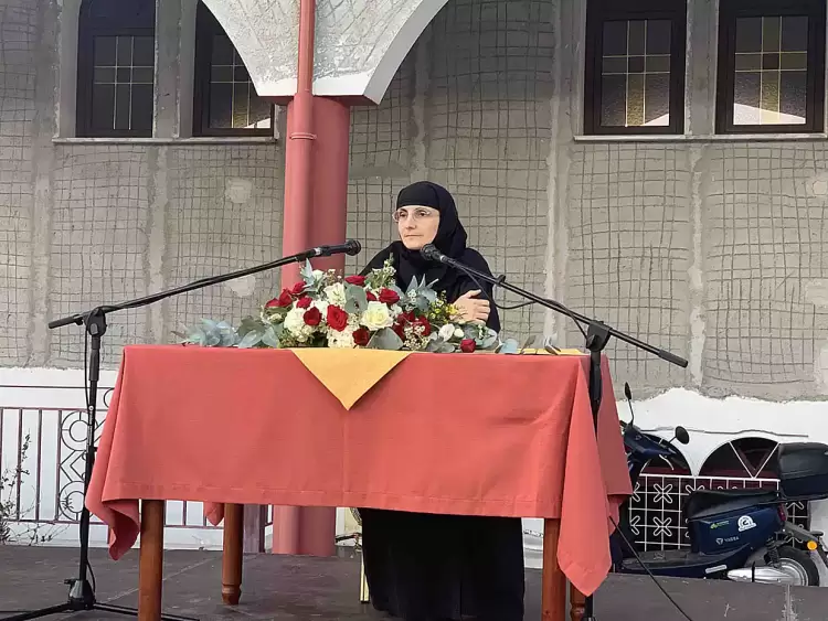 Κατερίνη: Η γερόντισσα Φιλοθέη ομιλήτρια στην εκδήλωση της ενορίας των Αγίων Χριστοφόρου και Ευθυμίου (βί)