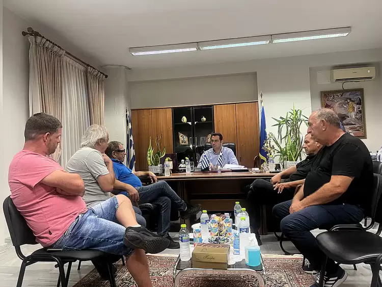 Κερδίζει έδαφος η πρόταση Κουλκουδίνα για τη δημιουργία οστρακογεννητικού σταθμού για τις μυδοκαλλιέργειες