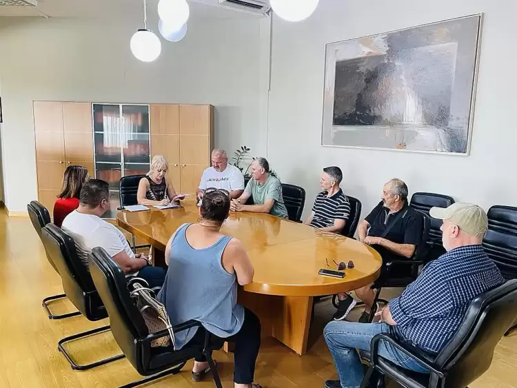 Π.Ε. Πιερίας: Σε αθλητικούς συλλόγους οι εγκαταστάσεις στην οδό Λουκιανού Π.Ε. Πιερίας: Σε αθλητικούς συλλόγους οι εγκαταστάσεις στην οδό Λουκιανού