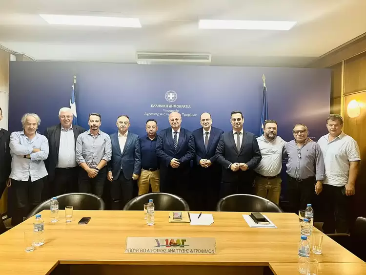 Ο Σπύρος Κουλκουδίνας συνεχίζει να διεκδικεί και να δίνει μάχη για την επίλυση των προβλημάτων των μυδοπαραγωγών της Πιερίας