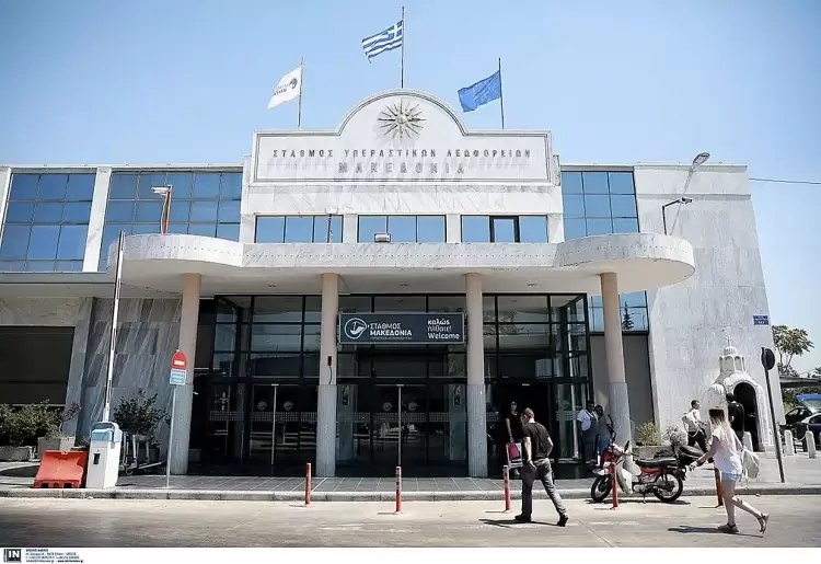 Σταθμός ΚΤΕΛ «Μακεδονία»: Εξυπηρετεί 12.000 επιβάτες κάθε μέρα - Το αίτημα για σταθμό μετρό και τα προβλήματα Σταθμός ΚΤΕΛ «Μακεδονία»: Εξυπηρετεί 12.000 επιβάτες κάθε μέρα – Το αίτημα για σταθμό μετρό και τα προβλήματα