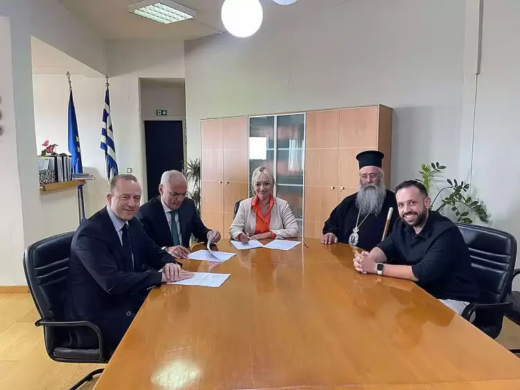 Τα «Βήματα του Αποστόλου Παύλου στην Πιερία» με χρήση νέων τεχνολογιών Τα «Βήματα του Αποστόλου Παύλου στην Πιερία» με χρήση νέων τεχνολογιών