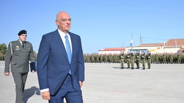 Δένδιας: Αλλαγές στη στρατιωτική θητεία - Τι είπε για εκπαίδευση, εξοπλισμό και εθελοντική στράτευση των γυναικών Δένδιας: Αλλαγές στη στρατιωτική θητεία – Τι είπε για εκπαίδευση, εξοπλισμό και εθελοντική στράτευση των γυναικών