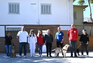 Κατερίνη: 1.300 μαθητές εκπαίδευσε ο Δήμος στο πλαίσιο του προγράμματος «Παιδί & σκύλος» Κατερίνη: 1.300 μαθητές εκπαίδευσε ο Δήμος στο πλαίσιο του προγράμματος «Παιδί & σκύλος»