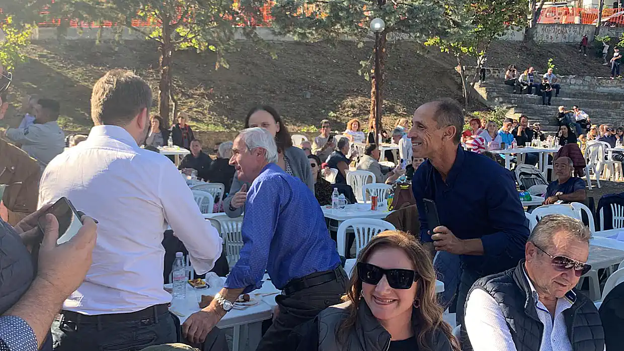 Κατερίνη - Μεσαία Μηλιά: Γιορτή Τσίπουρου και έκθεση τοπικών προϊόντων (εικόνες και βίντεο) Κατερίνη – Μεσαία Μηλιά: Γιορτή τσίπουρου και έκθεση τοπικών προϊόντων (εικόνες και βίντεο)