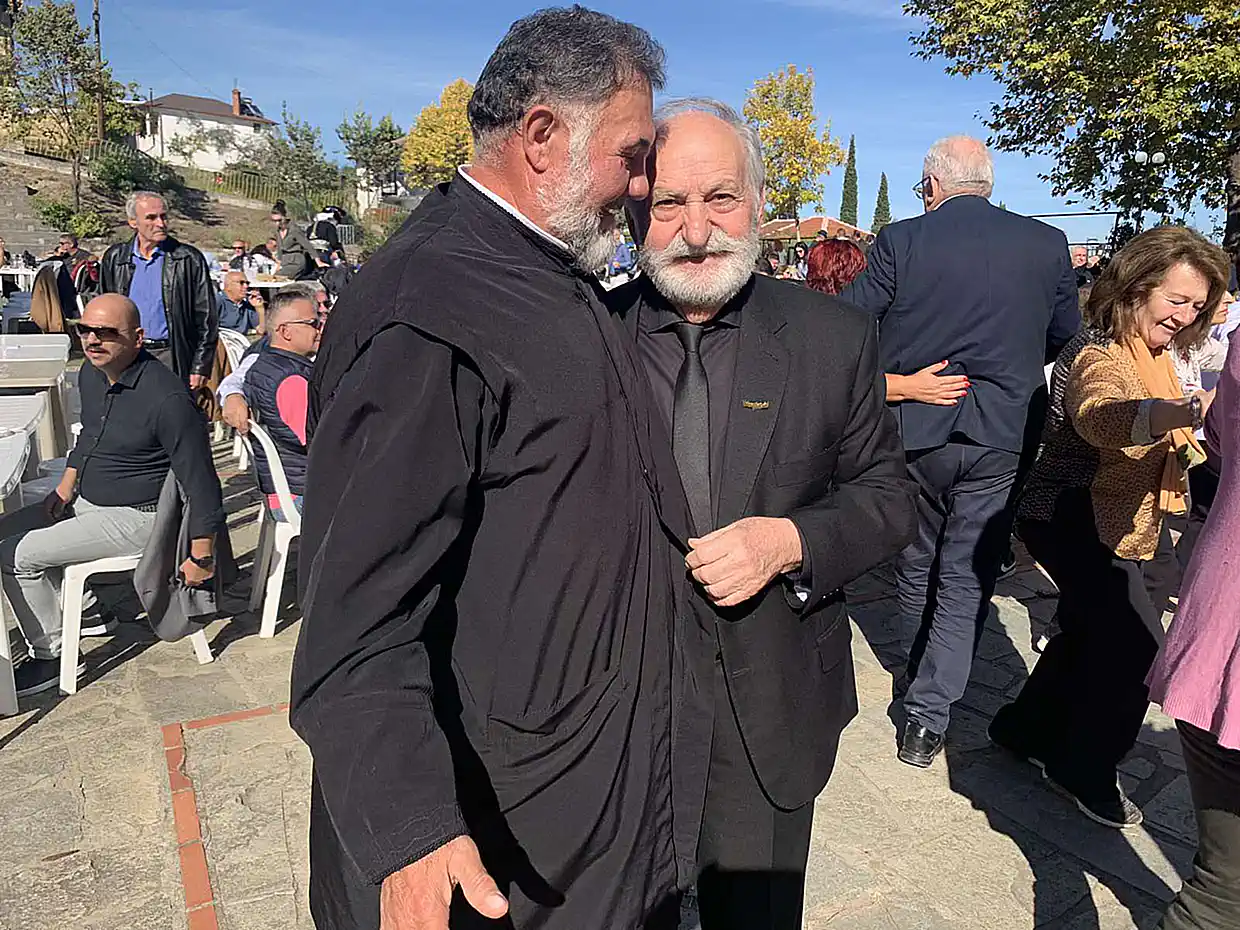 Κατερίνη - Μεσαία Μηλιά: Γιορτή Τσίπουρου και έκθεση τοπικών προϊόντων (εικόνες και βίντεο) Κατερίνη – Μεσαία Μηλιά: Γιορτή τσίπουρου και Έκθεση τοπικών Προϊόντων