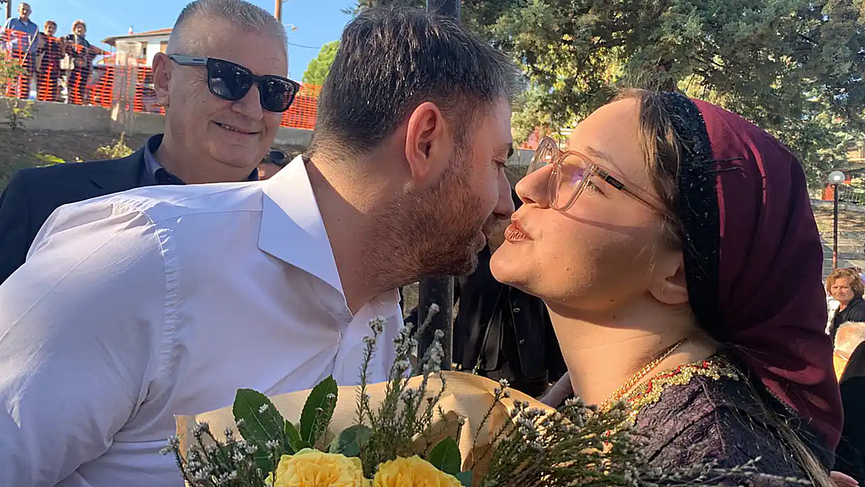 Κατερίνη - Μεσαία Μηλιά: Γιορτή Τσίπουρου και έκθεση τοπικών προϊόντων (εικόνες και βίντεο) Κατερίνη – Μεσαία Μηλιά: Γιορτή τσίπουρου και έκθεση τοπικών προϊόντων (εικόνες και βίντεο)