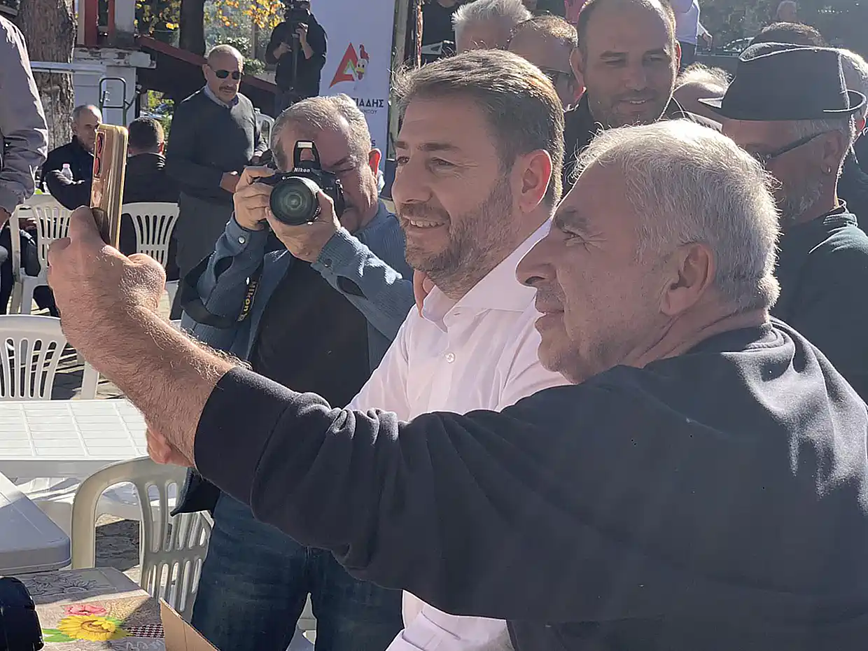 Κατερίνη - Μεσαία Μηλιά: Γιορτή Τσίπουρου και έκθεση τοπικών προϊόντων (εικόνες και βίντεο) Κατερίνη – Μεσαία Μηλιά: Γιορτή τσίπουρου και έκθεση τοπικών προϊόντων (εικόνες και βίντεο)