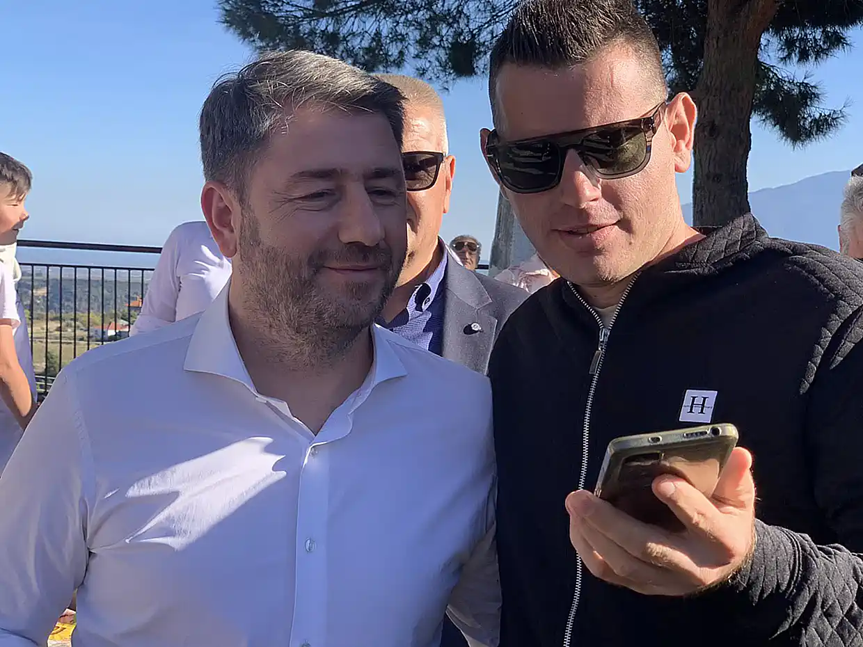 Κατερίνη - Μεσαία Μηλιά: Γιορτή Τσίπουρου και έκθεση τοπικών προϊόντων (εικόνες και βίντεο) Κατερίνη – Μεσαία Μηλιά: Γιορτή τσίπουρου και έκθεση τοπικών προϊόντων (εικόνες και βίντεο)