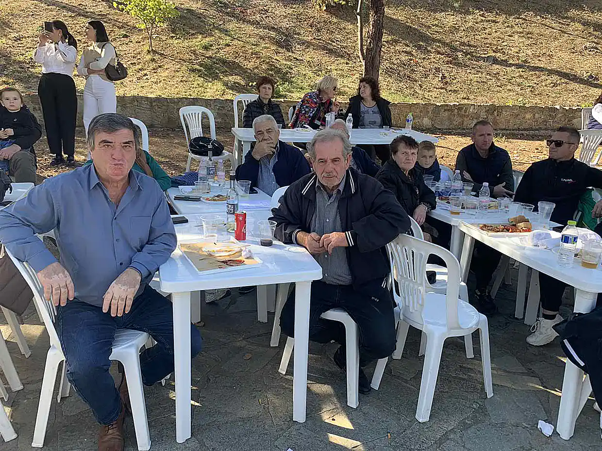 Κατερίνη - Μεσαία Μηλιά: Γιορτή Τσίπουρου και έκθεση τοπικών προϊόντων (εικόνες και βίντεο) Κατερίνη – Μεσαία Μηλιά: Γιορτή τσίπουρου και έκθεση τοπικών προϊόντων (εικόνες και βίντεο)