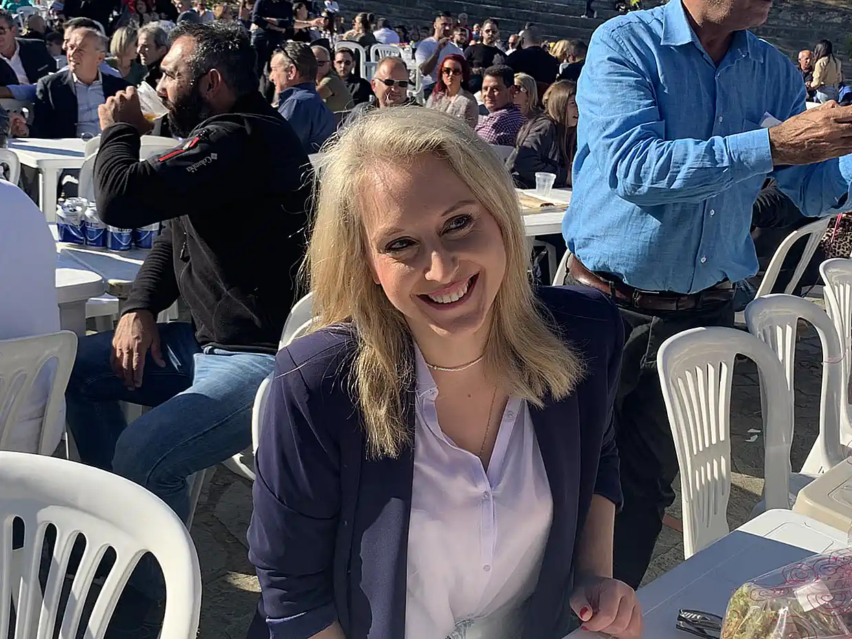 Κατερίνη - Μεσαία Μηλιά: Γιορτή Τσίπουρου και έκθεση τοπικών προϊόντων (εικόνες και βίντεο) Κατερίνη – Μεσαία Μηλιά: Γιορτή τσίπουρου και έκθεση τοπικών προϊόντων (εικόνες και βίντεο)