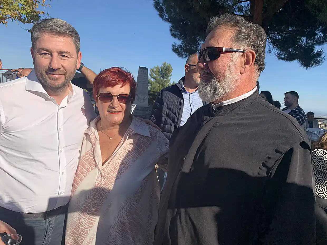 Κατερίνη - Μεσαία Μηλιά: Γιορτή Τσίπουρου και έκθεση τοπικών προϊόντων (εικόνες και βίντεο) Κατερίνη – Μεσαία Μηλιά: Γιορτή τσίπουρου και έκθεση τοπικών προϊόντων (εικόνες και βίντεο)