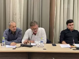 Δημοτικό Συμβούλιο Κατερίνης: «Μύρισε» το Πάρκο των Χρωμάτων - Αποχώρησε η «Εκκίνηση» Κατερίνη: Ζωντανή μετάδοση της συνεδρίασης του Δημοτικού Συμβουλίου