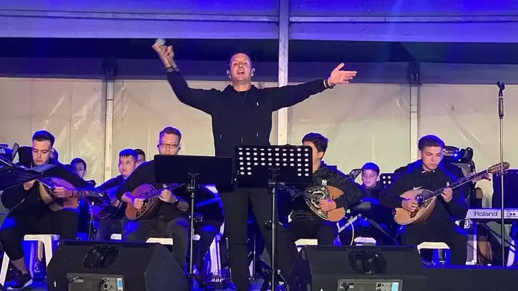 Μια μαγική μουσική βραδιά στη 13η ΕΒΕΠ-ΚΜ 2024 - Ο Δημήτρης Μπάσης ενθουσίασε το κοινό Μια μαγική μουσική βραδιά στη 13η ΕΒΕΠ ΚΜ 2024