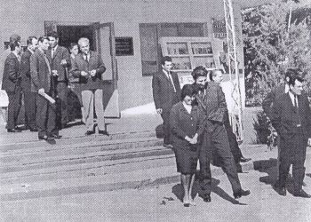 Μίκης Θεοδωράκης: «Ο Ελληνισμός αποτελεί δύναμη στη Σοβιετική Ένωση και έχουμε χρέος να τον βοηθήσουμε»