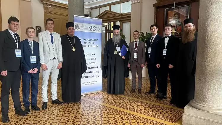 Ο Μητροπολίτης Κίτρους κ. Γεώργιος στη Θεολογική Σχολή Βελιγραδίου Ο Μητροπολίτης Κίτρους κ. Γεώργιος στη Θεολογική Σχολή Βελιγραδίου