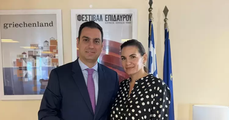 Οι προτάσεις για την ανάδειξη του Ολύμπου βρέθηκαν στο επίκεντρο συνάντησης του Σπύρου Κουλκουδίνα με την Υπουργό Τουρισμού Όλγα Κεφαλογιάννη Οι προτάσεις για την ανάδειξη του Ολύμπου βρέθηκαν στο επίκεντρο συνάντησης του Σπύρου Κουλκουδίνα με την Υπουργό Τουρισμού Όλγα Κεφαλογιάννη