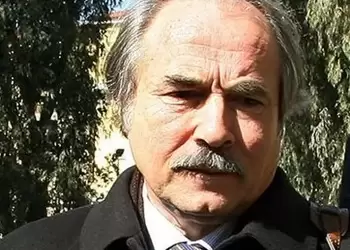 ΠΑΣΟΚ με ρεαλισμό και όνειρο ΠΑΣΟΚ με ρεαλισμό και όνειρο