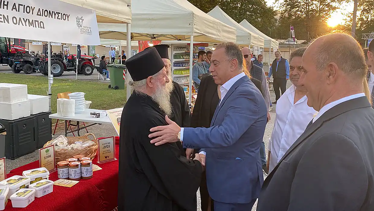 Πιερία - Δήμος Δίου-Ολύμπου: Εγκαινιάστηκε η 19η Γιορτή του Αγρότη και Κτηνοτρόφου στην Καρίτσα (εικόνες & βίντεο) Πιερία – Δήμος Δίου Ολύμπου: Εγκαινιάστηκε η 19η Γιορτή του Αγρότη και Κτηνοτρόφου στην Καρίτσα