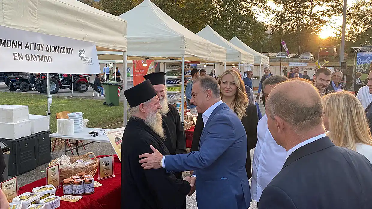 Πιερία - Δήμος Δίου-Ολύμπου: Εγκαινιάστηκε η 19η Γιορτή του Αγρότη και Κτηνοτρόφου στην Καρίτσα (εικόνες & βίντεο) Πιερία – Δήμος Δίου Ολύμπου: Εγκαινιάστηκε η 19η Γιορτή του Αγρότη και Κτηνοτρόφου στην Καρίτσα